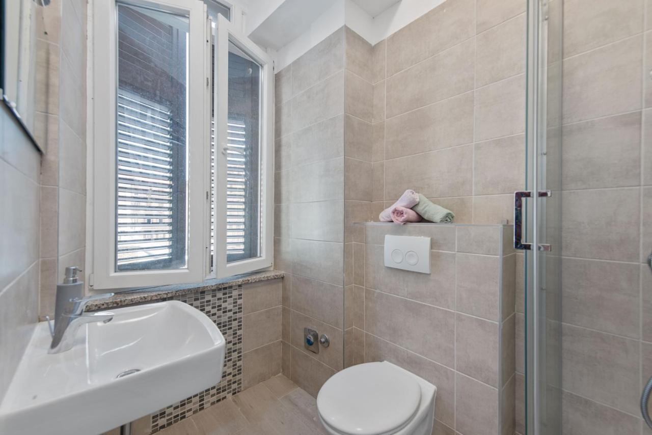 City Studio Market 5 - Rijeka Rent Bagian luar foto